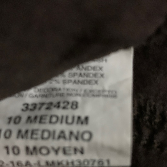 Lee Black Cargo Pants for Women 2 Pair one Black 1 Brown. $6.00 for Both - Picture 8 of 10